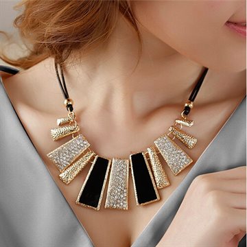 Collier Femme New Fashion Necklaces & Pendants PU Leather Rope Geometric Statement Collares for Women Mujer Accessories Jewelry