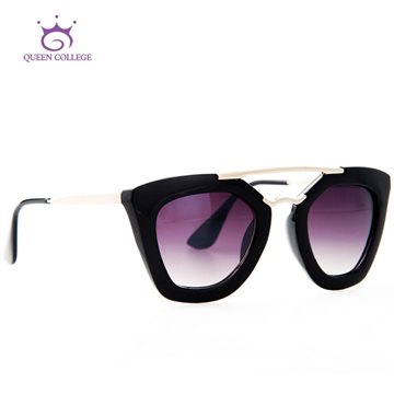 Queen College Vintage Brand Design Sunglasses Women Hot Selling Sun Glasses Metal Temple Oculos De Sol UV400 QC0132