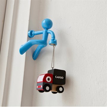 Fashion Creative Walk Man Keychain Lovely Funny Villain Fridge Magnet Home Decoration Hot Sale