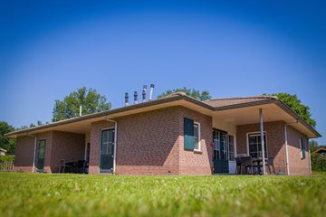 Heerlijke 8-persoons bungalow op park in Voorthuizen Veluwe