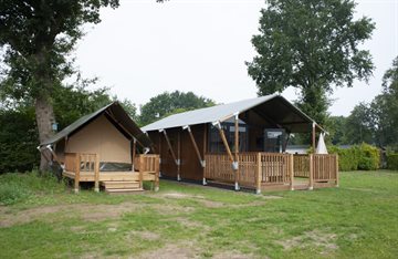 Luxe safarichalet voor 4 personen op park in Voorthuizen Veluwe