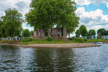 Tiny River House voor 2 personen