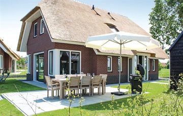 Vakantiepark Idskenhuizen vakantievilla voor 8 personen aan het water