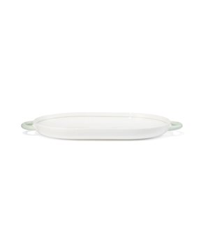 HEMA Schaal Met Oren 30x20cm Tafelgenoten New Bone Wit Met Groen (lichtgroen)